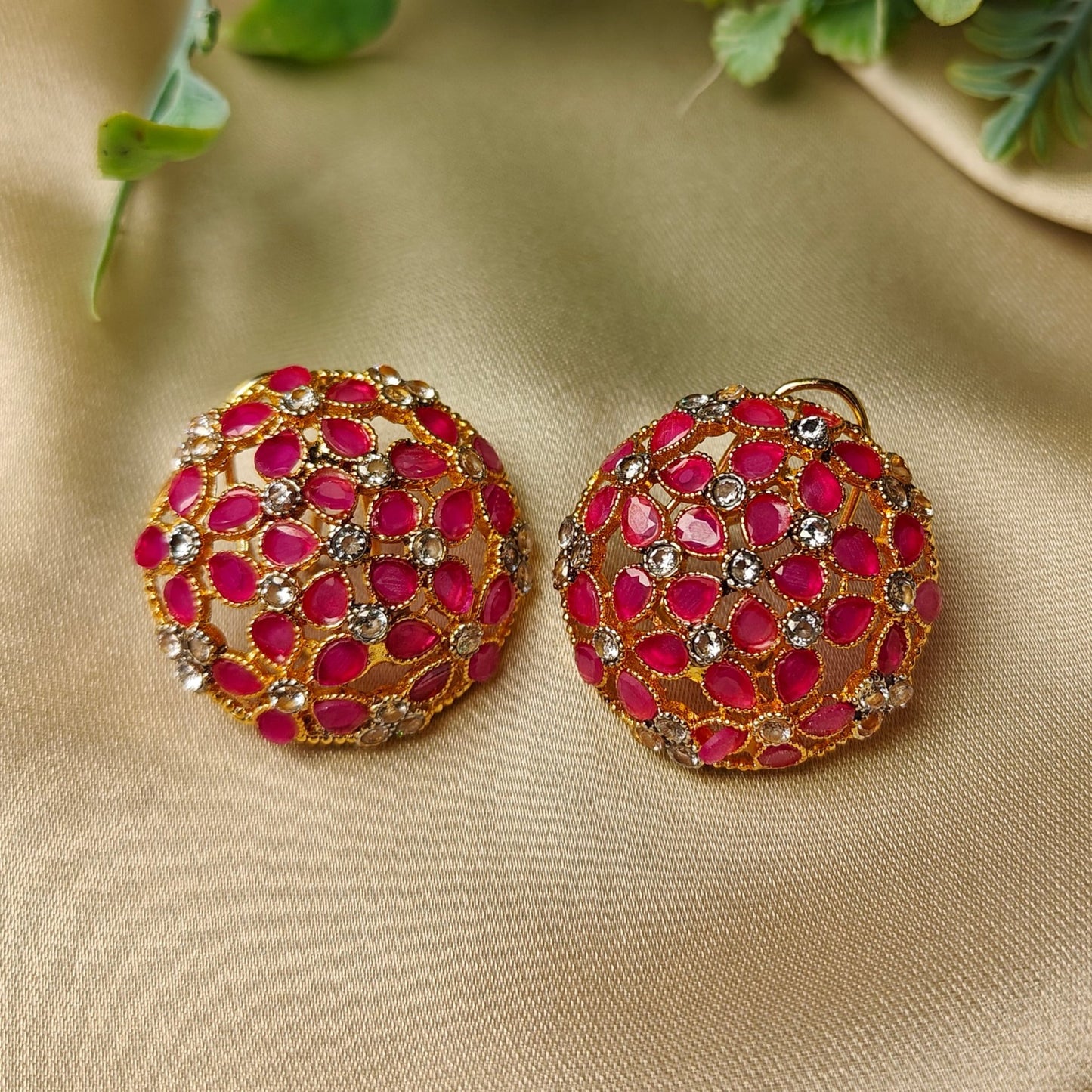 Fuschia Gilden Domes