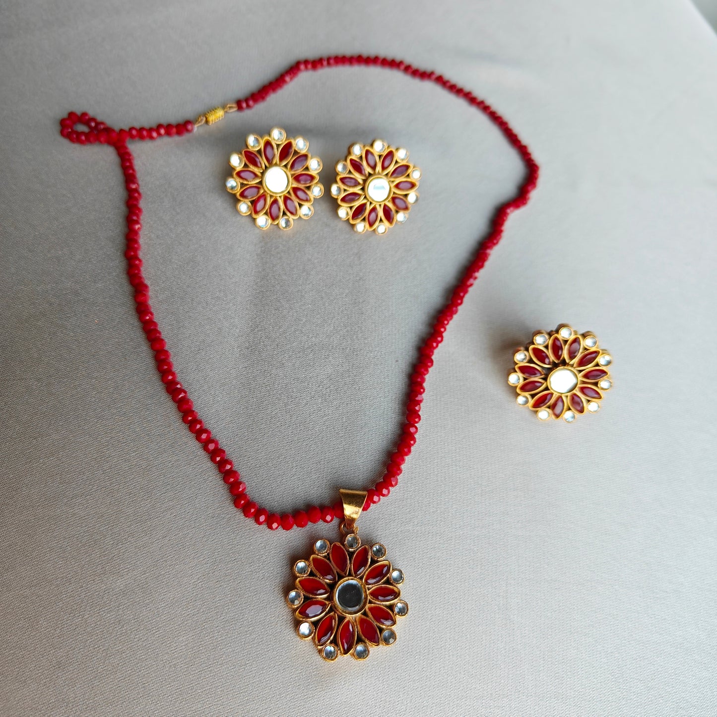 Ruby Kundan Set
