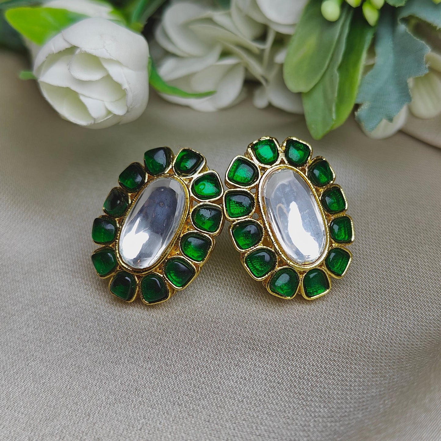 Zumurrud Kundan Studs