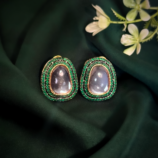 Emerald Zircon Reflections