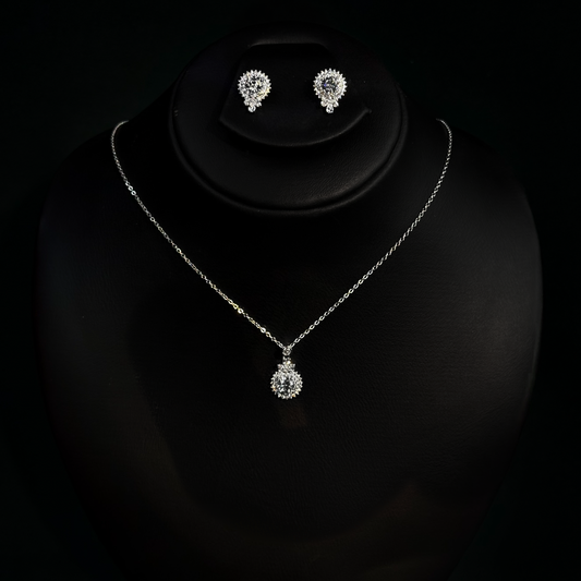 Radiant Halo Crystal Necklace Set
