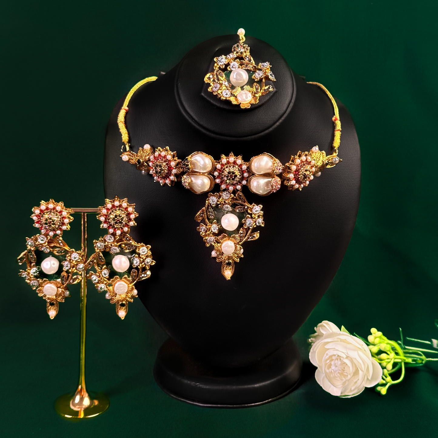 Rose Pearl Vintage Bridal Necklace Set