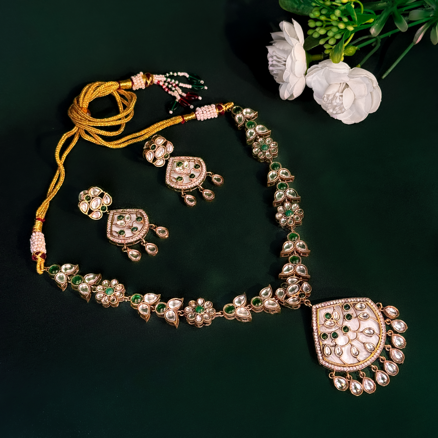 Aleena Emerald Kundan Set