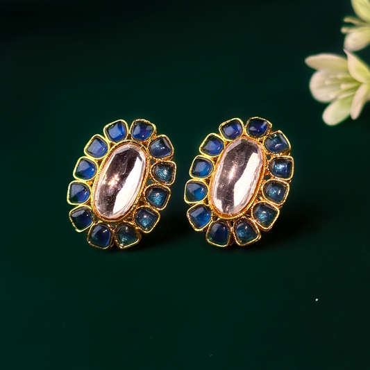 Neelum Kundan Studs