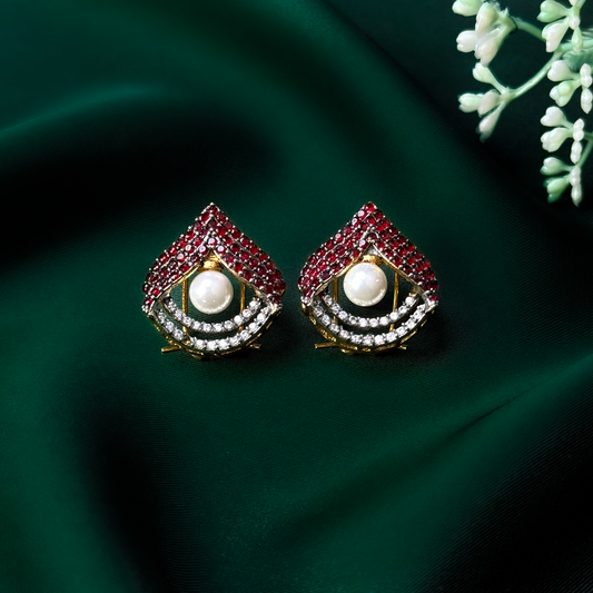 Kurenei Pearl Studs