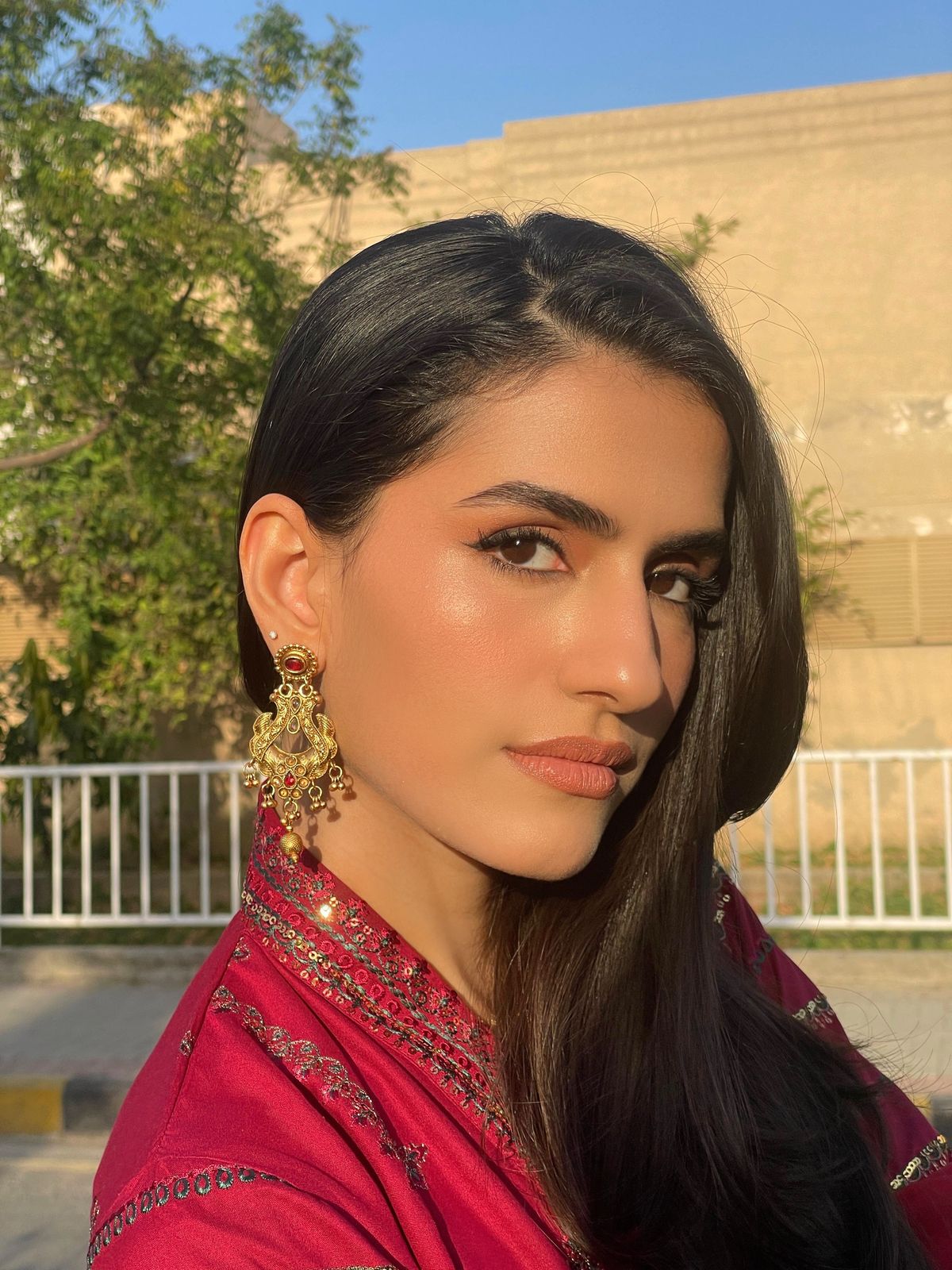 Qaisar Matt Gold Earrings