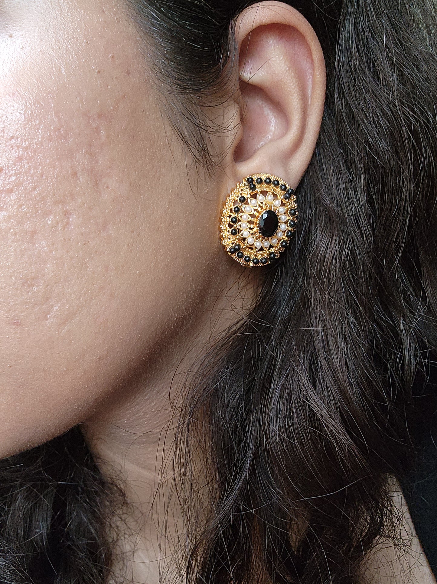 Royal Black Kundan Studs