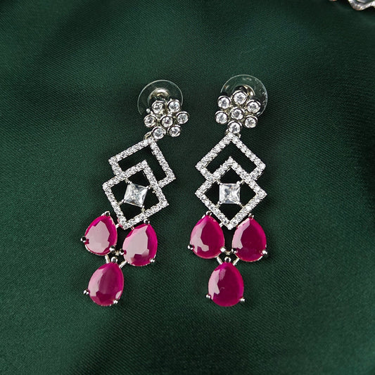 Fuchsia Gleam Earrings