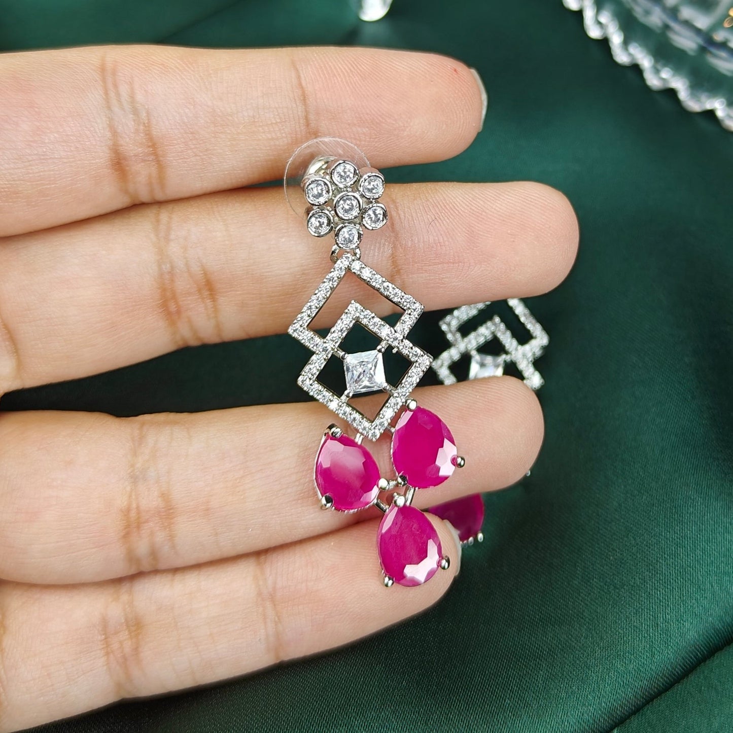 Fuchsia Gleam Earrings