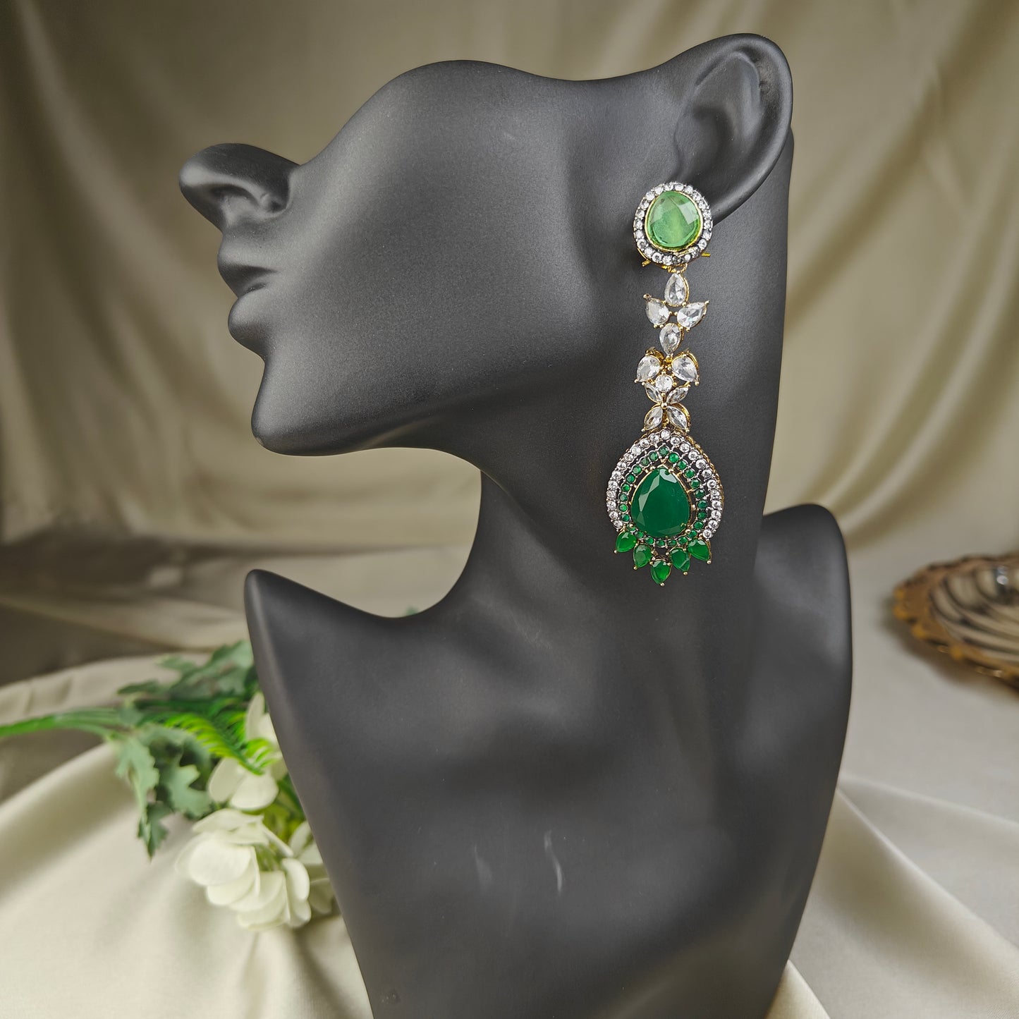 Emerald Kundan Earrings