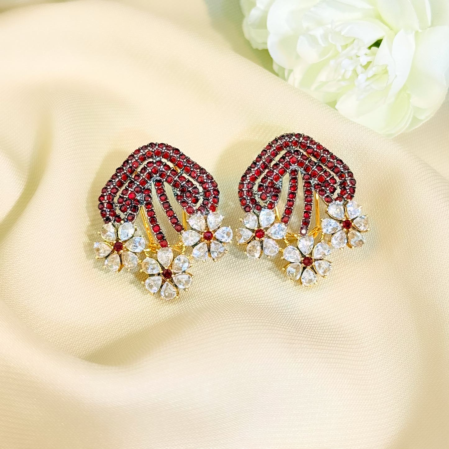 Saman Zircon Earrings