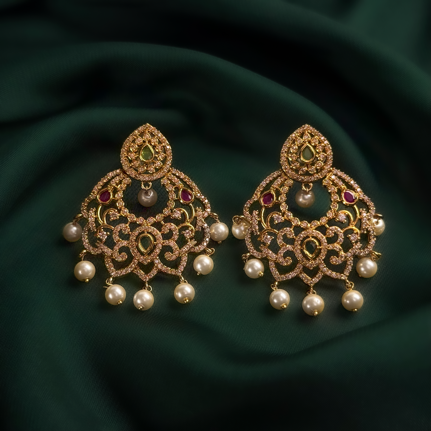 Ravena Pearl Glow Earrings