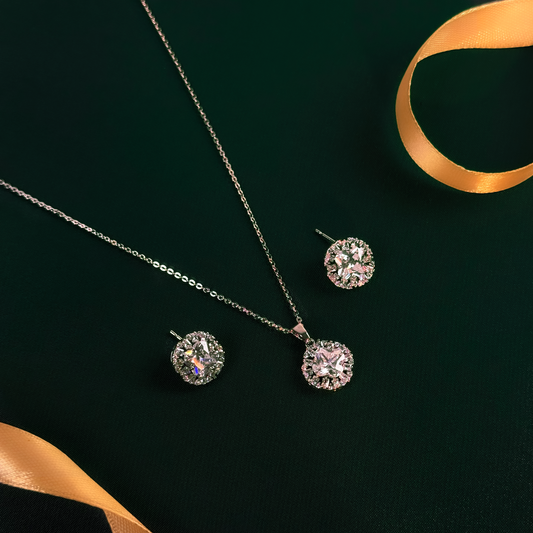 Glitter Round Halo Necklace Set